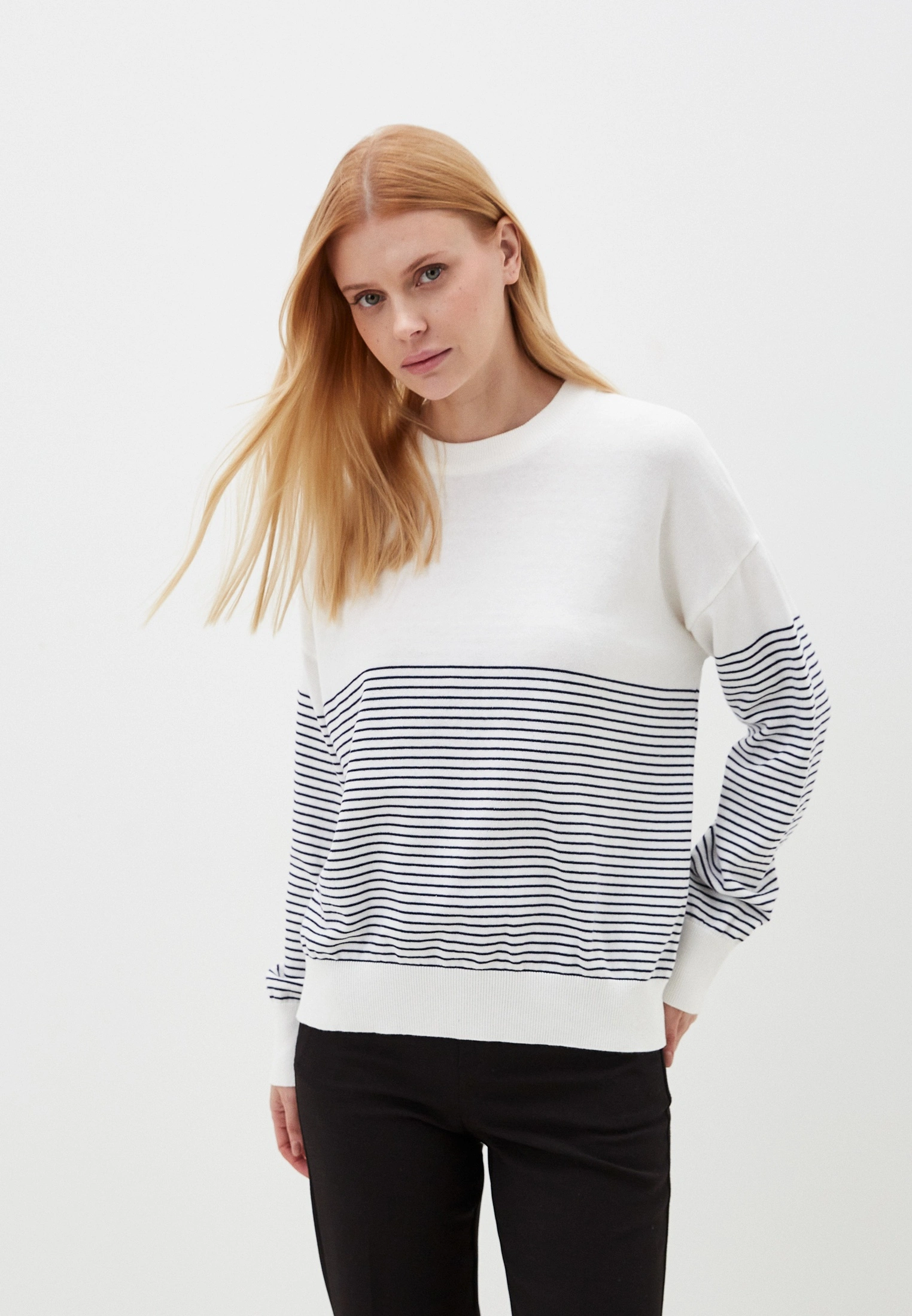 Джемпер жен. JLAB 24-02 off-white - blue